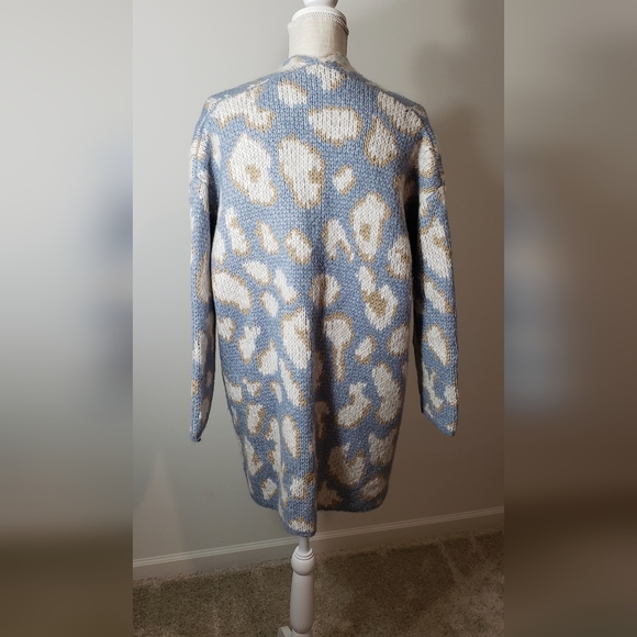 NWOT Davi&Dani women's S cardigan sweater. - Picture 3 of 13